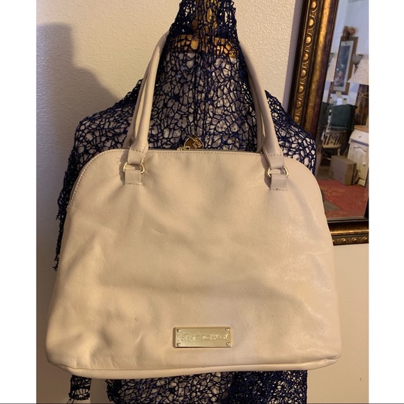 Betsey Johnson Bag - Picture 2 of 7